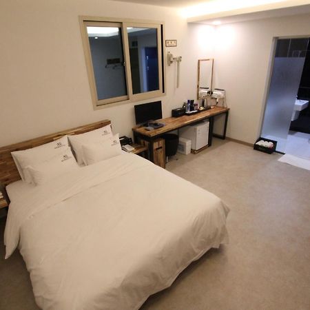 Nova Hotel Ulsan Bagian luar foto
